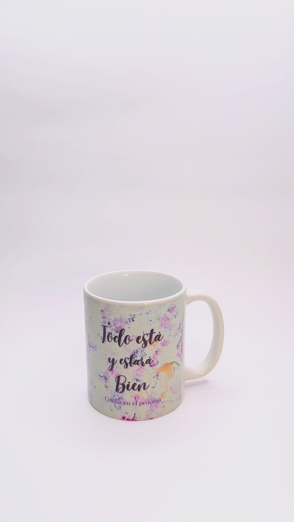 Todo está y estará bien- 11oz Artistic Design